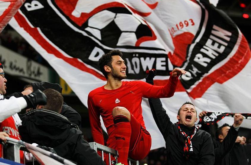Trabzonspor Hakan Çalhanoğlunu futboldan men ettirecek