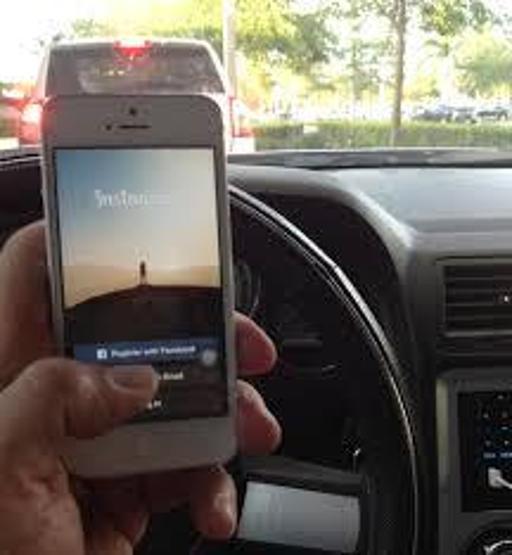 Facebook, Twitter ve Whatsapp öldürüyor