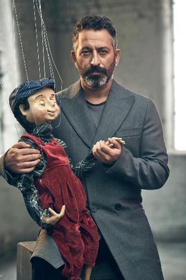 Cem Yılmaz, Ayşe Hatun Önal ile aşk yaşıyor