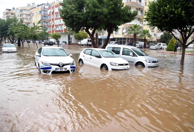 Türkiyeden yağış manzaraları
