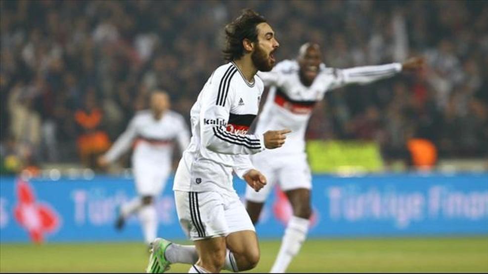 Abdurrahim Albayrakın gözü Beşiktaşın yıldızında