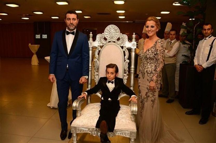 Küçük Ağa sünnet oldu