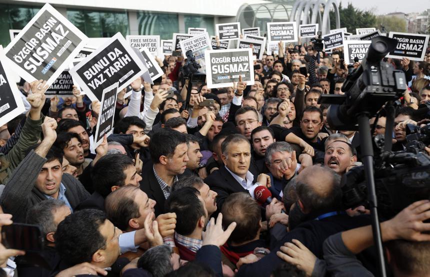 Ekrem Dumanlı böyle gözaltına alındı
