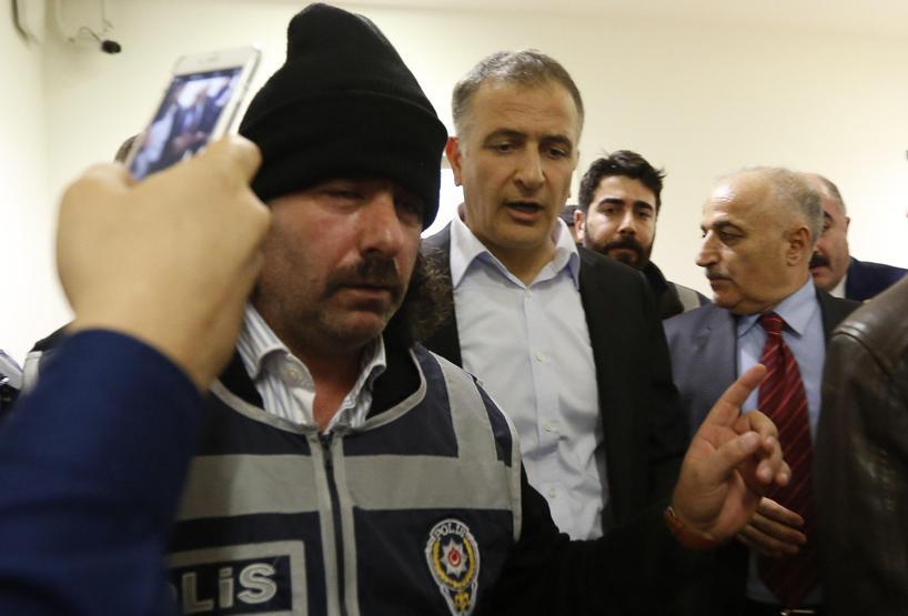 Ekrem Dumanlı böyle gözaltına alındı