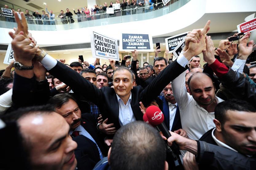 Ekrem Dumanlı böyle gözaltına alındı