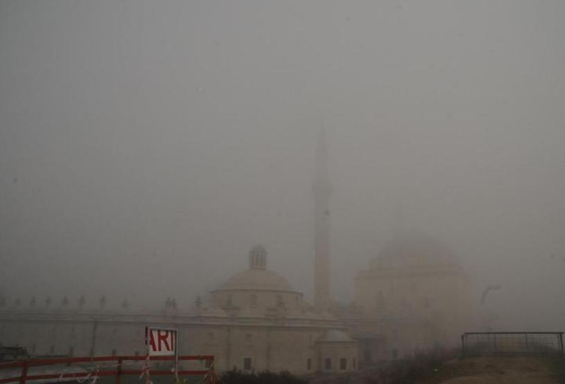Edirne yoğun sis altında