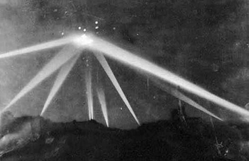 Yüzyılın en çok konuşulan UFO görüntüleri