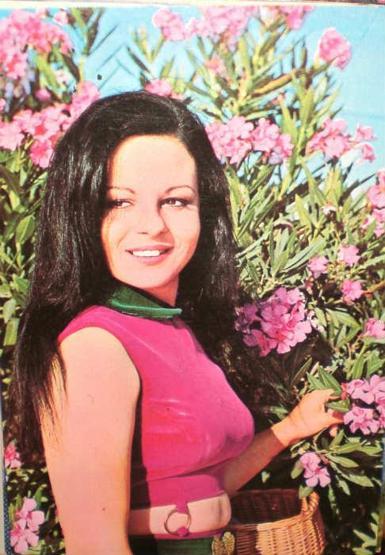 Ayşecik şimdi ne yapıyor