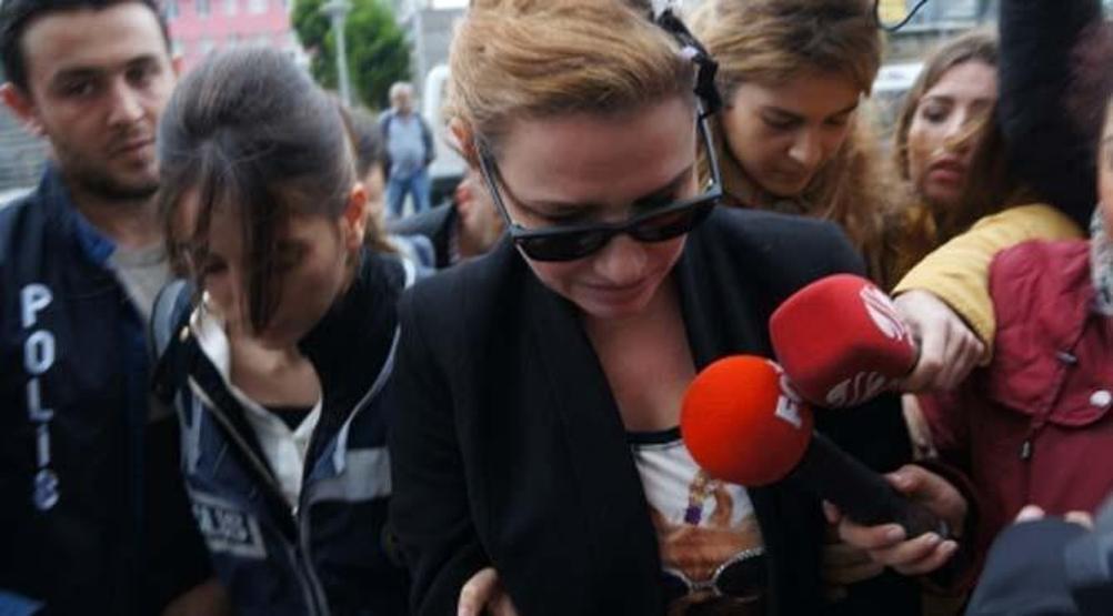 Deniz Seki eski sevgilisinin teklifine sert çıktı