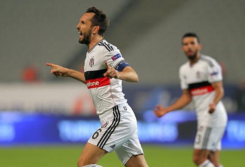 Abdurrahim Albayrakın gözü Beşiktaşın yıldızında