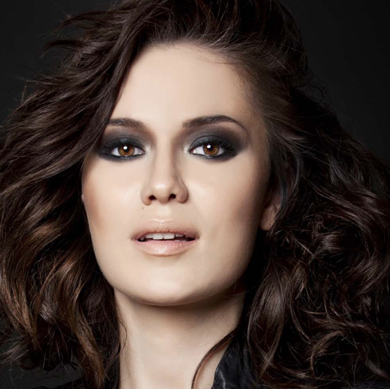 Fahriye Evcene şok