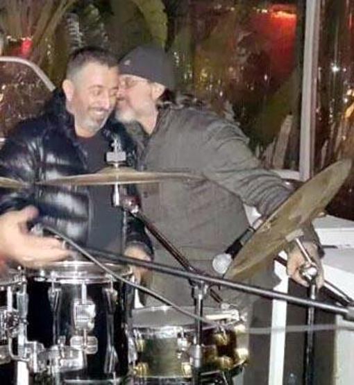Cem Yılmaz yeni sevgilisiyle Bodrum gecelerinde