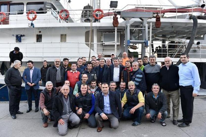 11. Cumhurbaşkanı Abdullah Gül balık avında