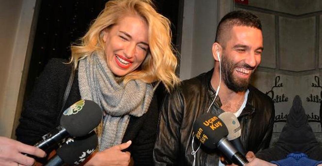 Arda Turandan Burcuya 150 bin TLlik jest