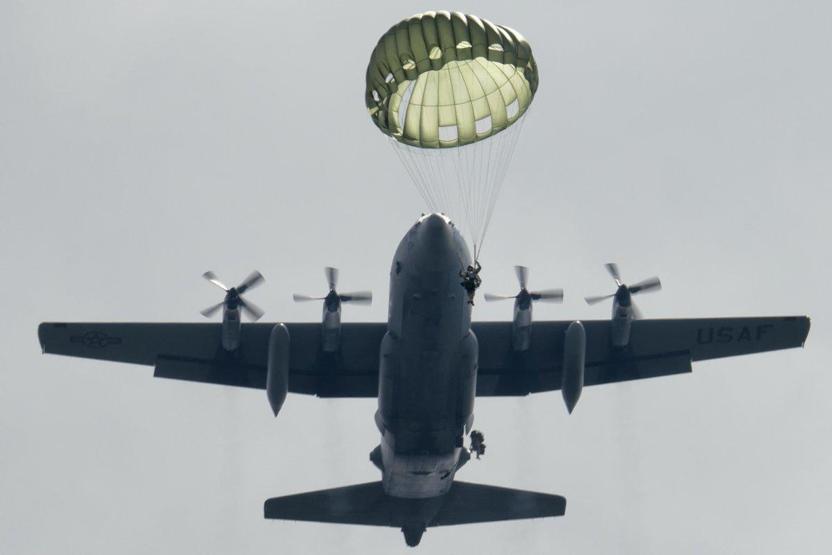 US Air Force askerlerinin çektiğin en ilginç fotoğraflar