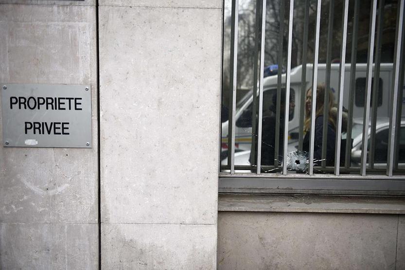 Pariste mizah dergisi Charlie Hebdoya silahlı saldırı