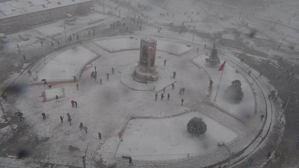 İstanbul buz kesti, sıcaklık eksi 9a düştü