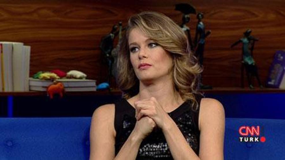 Burcu Biricik kimdir