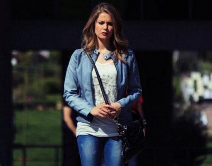 Burcu Biricik kimdir