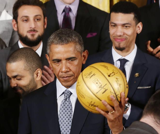 Obama San Antonio Spursu Beyaz Sarayda ağırladı