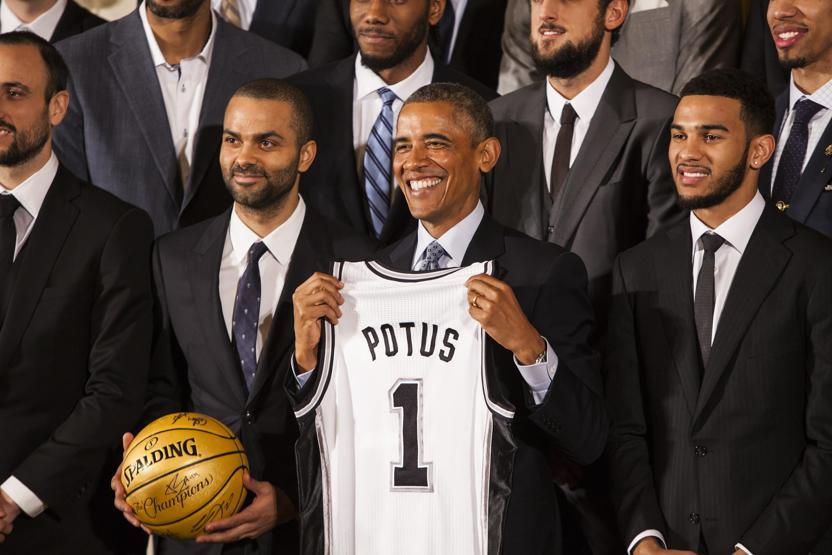 Obama San Antonio Spursu Beyaz Sarayda ağırladı
