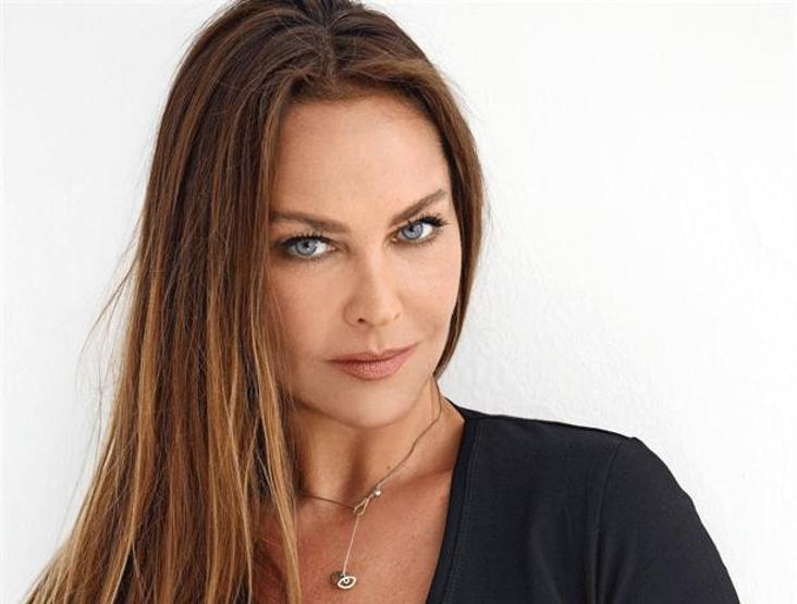 Hülya Avşar: Tarkan hala dangalak