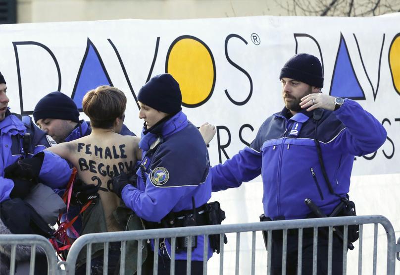FEMENden Davosta eylem