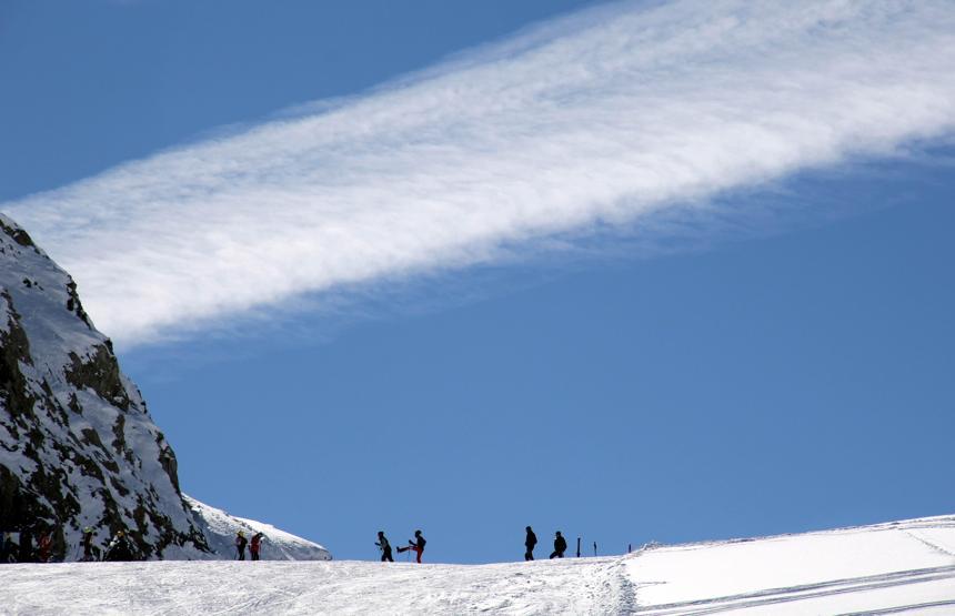 Hakkari dağları, snowboardla tanıştı