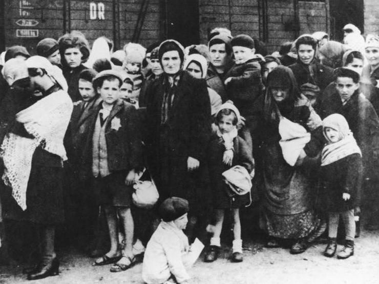 Auschwitz kampı: İnsanlığın öldürüldüğü yer