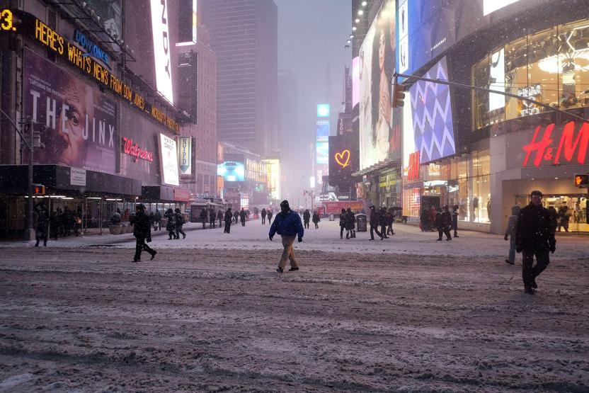 Meteorologlar özür diledi: Hayatı felç ettik