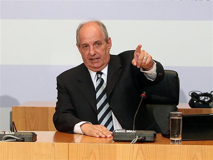Yunanistanın rengarenk kabinesinin geçmişi vukuat dolu
