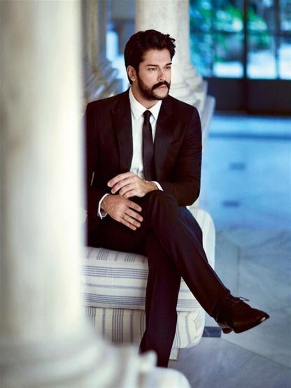 Fahriye Evcen ve Burak Özçivit aşklarını ilk kez anlattı