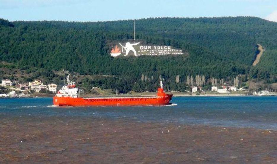 Lodos Çanakkale Boğazını bu hale getirdi