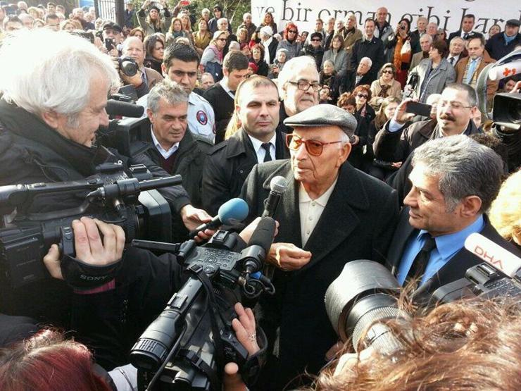 Fotoğraflarla Yaşar Kemalin hayatı