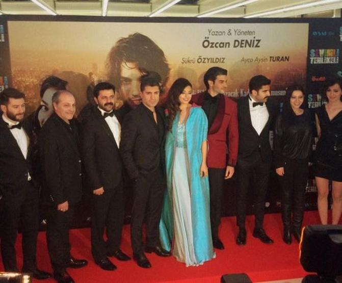 Sevimli Tehlike galasına ünlü akını