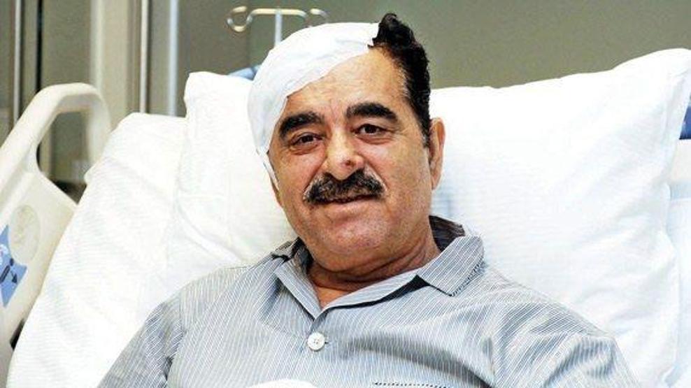 İbrahim Tatlıses bıyıklarını kesti