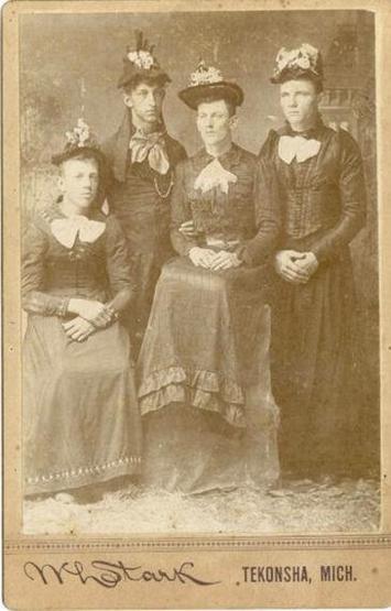 1800lü yıllarda Drag Queenler