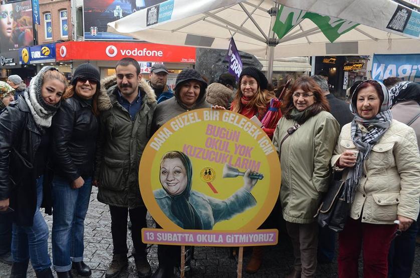 Laik eğitim için okul boykotu eylemi