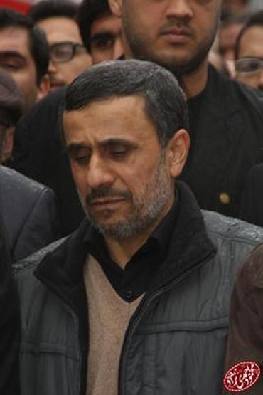 Ahmedinejad annesini kaybetti
