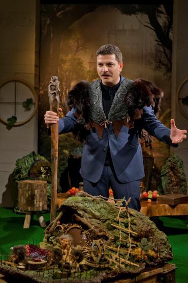 Nefise Karatay ve Gamze Özçelik “Elf” oldu