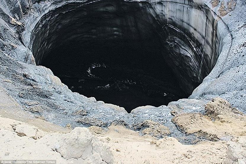 Sibiryada 4 esrarengiz dev delik daha oluştu