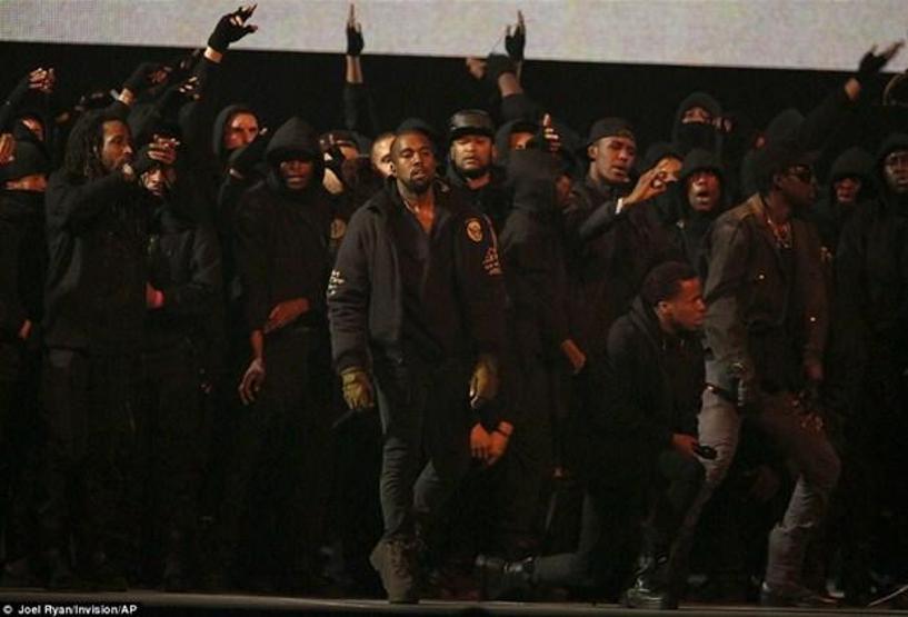 Brit Awards 2015te ödüller dağıtıldı