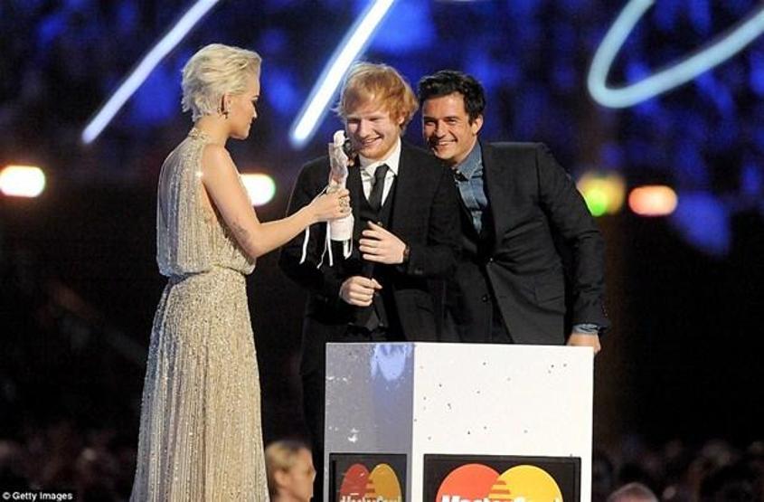 Brit Awards 2015te ödüller dağıtıldı