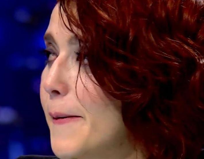 Hülya Avşar Senem Kuyucuoğlunu işe aldı