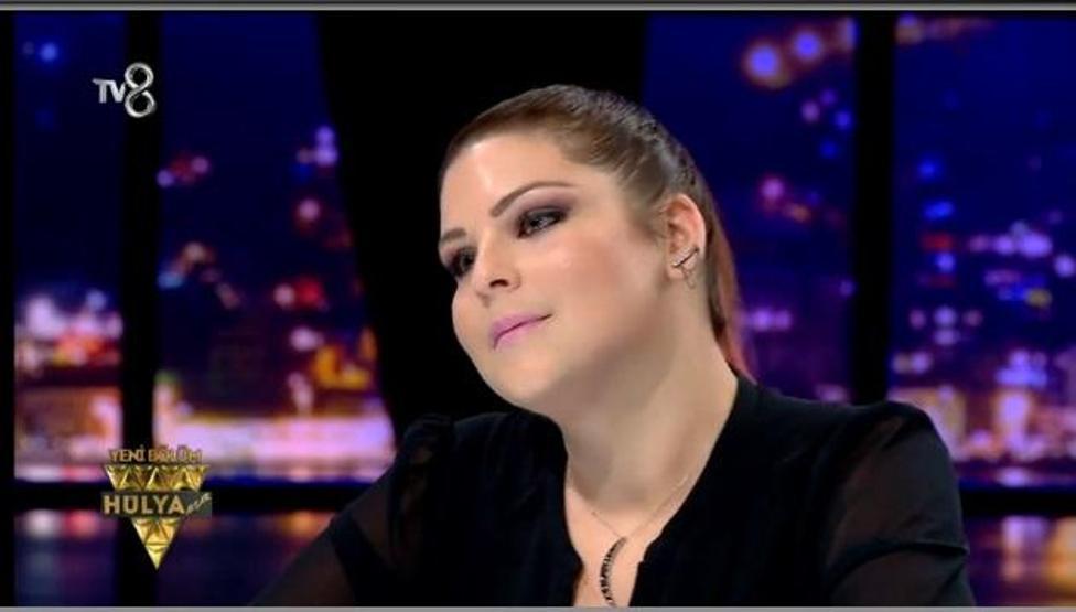 Pelin Öztekin kilo verme sırlarını Hülya Avşara anlattı