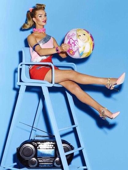 Rosie Huntington-Whiteley Barbie oldu