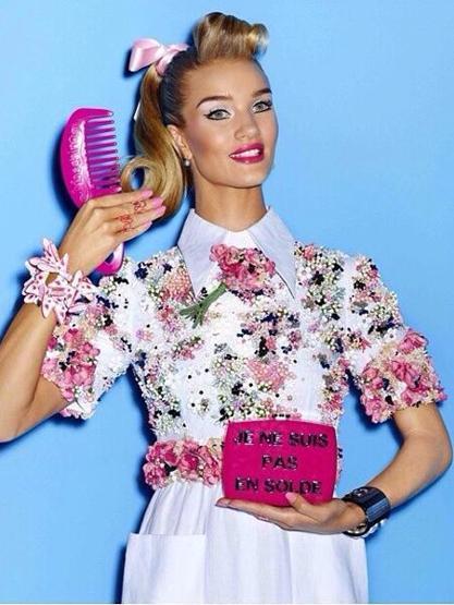 Rosie Huntington-Whiteley Barbie oldu