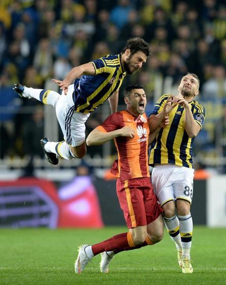 Dev derbiden çarpıcı kareler
