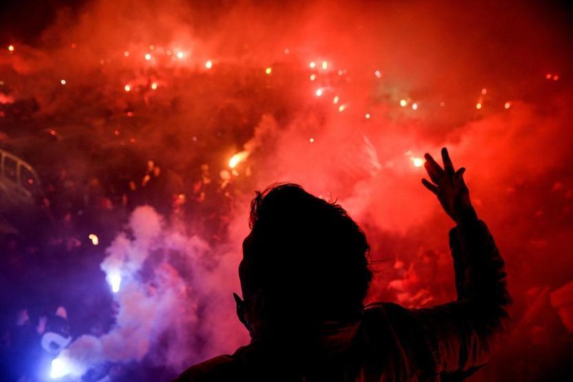 Beşiktaş taraftarı 19:03ü böyle kutladı
