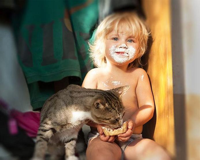 Çocuğunuzun kediye ihtiyacı olduğunu gösteren 35 fotoğraf